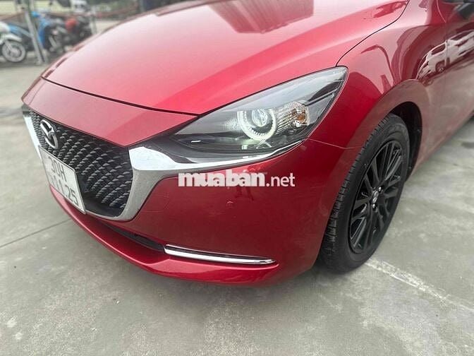 Mazda 2 2021 Sport 1.5 Luxury - 2000 km