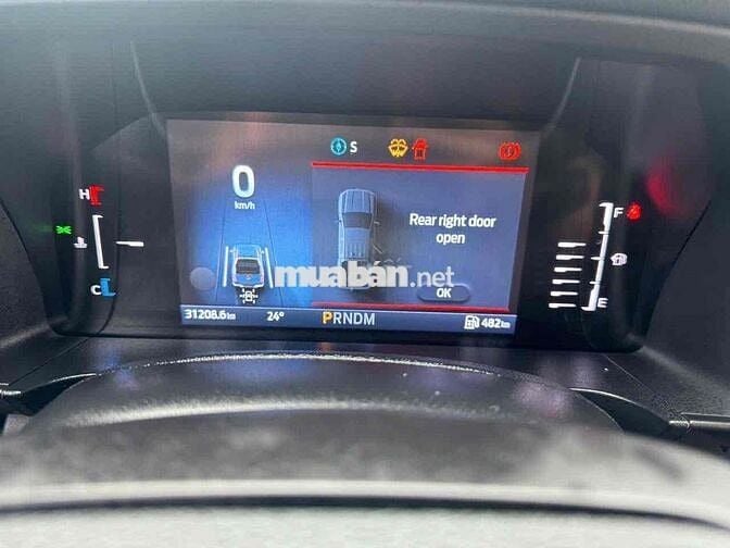 Ford Ranger 2023 Wildtrak 2.0L 4x4 AT - 3 vạn