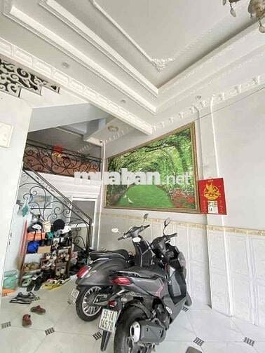 Nhỉnh 10 Tỷ  MT Chợ Rạch Ông, DT 49m2 Ngan 4m, 5PN, Dòng Tiền 22tr/t