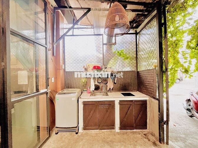 CHO THUÊ HOMESTAY 3 PHÒNG NGỦ SÂN VƯỜN ĐẸP GẦN BIỂN 15 TRIỆU/THÁNG