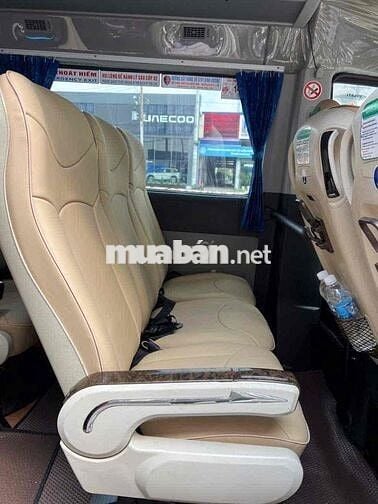Hyundai Solati 2019 2.5L 16chỗ xe đẹp fuloption