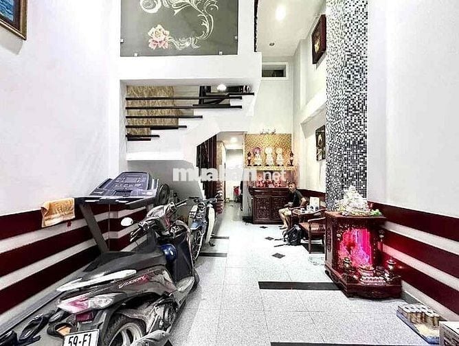 NGÃ 4 BẢY HIỀN 5 TẦNG 60m2 CÁCH MẶT TIỀN 30M - Ô TÔ ĐỔ CỬA NHỈNH 8 TỶ