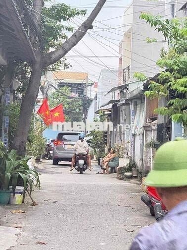 NHÀ 2 TẦNG - DT (4x15) HẺM 5M OTO THÔNG HUỲNH THỊ HAI Q12 - GIÁ 3TY8