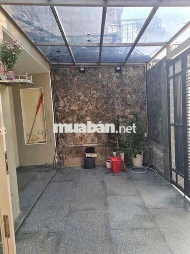 Trệt lầu 6*12; 3pn hẻm xe hơi đi gò vấp gần