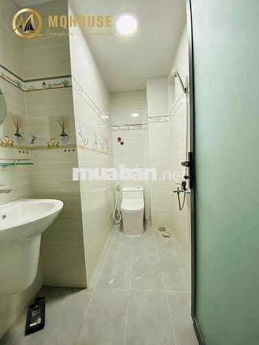 Căn hộ Studio (35m2) full NT cửa sổ , thang máy - hẻm oto Quận 10