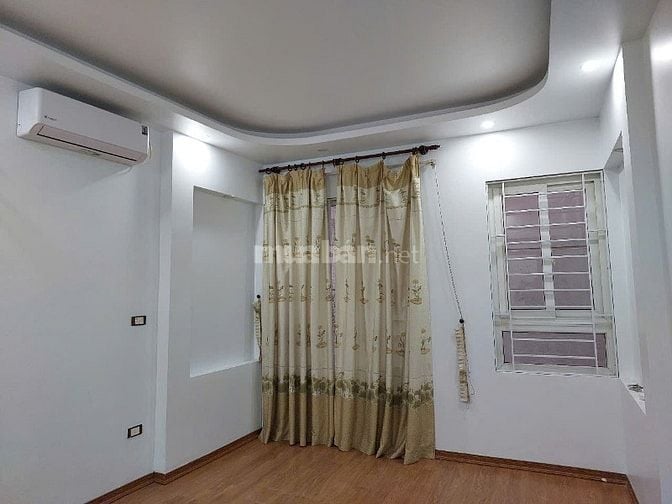 Cho thuê nhà 5 tầng làm văn phòng