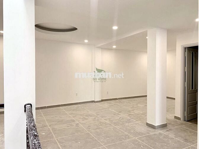 CHO THUÊ NHÀ KINH DOANH 4 TẦNG MỚI BÀN CỜ TRUNG TÂM GIÁ 45 TRIỆU/THÁNG