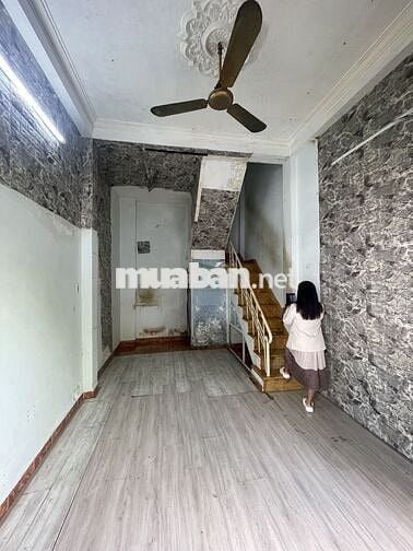 CHO THUÊ MẶT BẰNG KINH DOANH 2 TẦNG KHU PHỐ HÀN GIÁ 30 TRIỆU/THÁNG