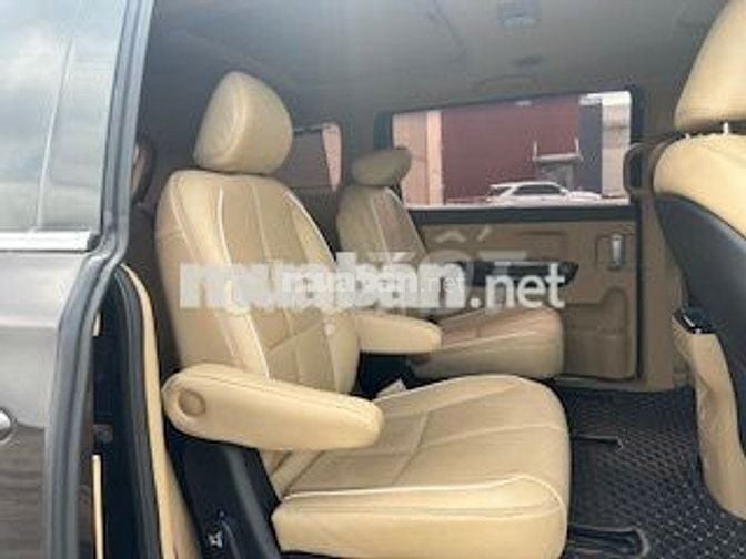 Kia Sedona 2018 2.2 DATH - 125139 km
