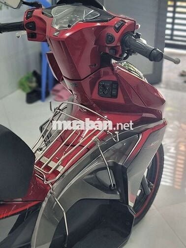 Honda Air Blade 125 .Bstp 9 chủ sang tên ủu quyền
