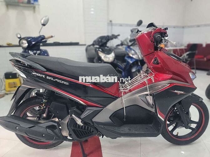 Honda Air Blade 125 .Bstp 9 chủ sang tên ủu quyền