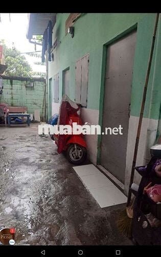 BÁN NHÀ CẤP 4 5X20 CÓ 5 PHÒNG TRỌ PHÍA SAU GIÁP THỦ ĐỨC HẺM XE HƠI