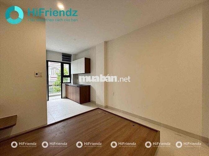 Phòng Studio Cao Cấp Ban Công Ngay DH Văn Lang