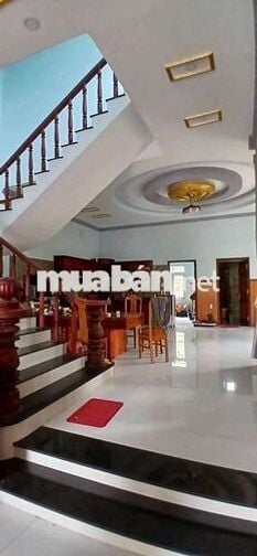 Ngộp bank 4 tỷ 5 – Giảm 1 tỷ 5, Biệt thự mái Thái 567m² giá chỉ 6 tỷ.