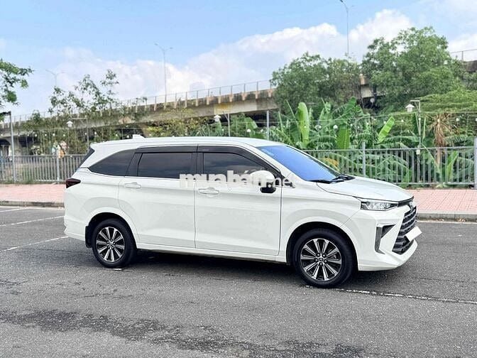 Toyota Avanza Premio đklđ 1/2024 Tự động 70000 km