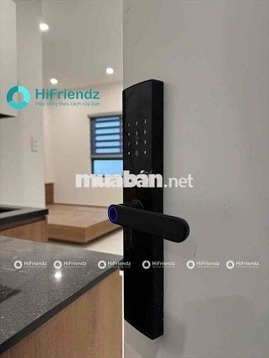 Phòng Studio Cao Cấp Ban Công Ngay DH Văn Lang