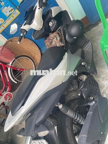 cần bán yamaha NVX 2017