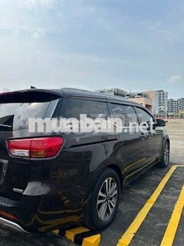 Kia Sedona 2018 2.2 DATH - 125139 km
