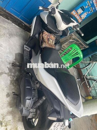 cần bán yamaha NVX 2017