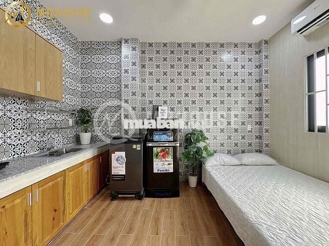 Căn Hộ Stu Ban Công 30m2 FullNT Cao Cấp Có Thang Máy Gần Chợ Bà Chiểu