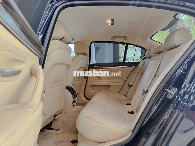 BMW 528i 2016 - 60000 km