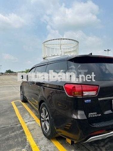 Kia Sedona 2018 2.2 DATH - 125139 km