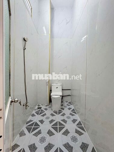 hà Trệt Lầu 2PN Mới, Hẻm 359 Đường Nguyễn Văn Cừ 6 triệu