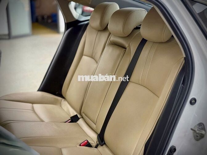 Honda Civic 2021 G 1.8 AT - 30,000 km siêu cọp.