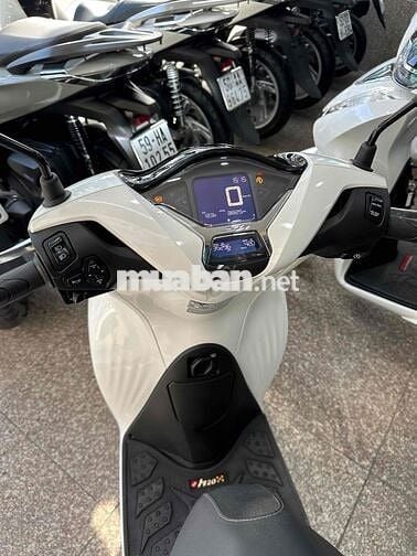 SH 150i ABS + HSTC 10/2022 Trắng BSTP Chính Chủ