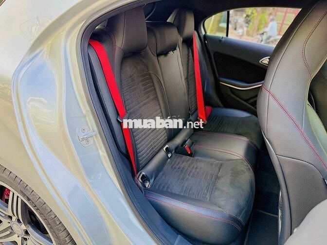 Mercedes Benz A Class 2015 250 AMG - 55000 km