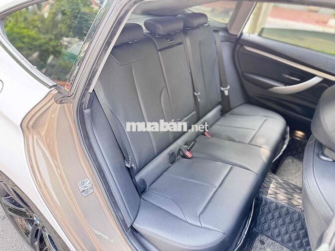 BMW 3 Series 2015 320i GT - 80000 km