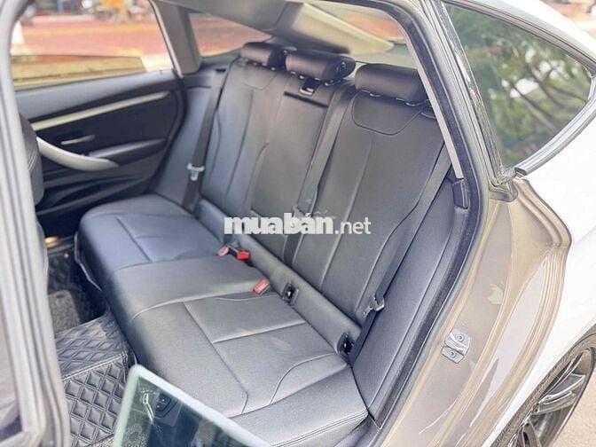 BMW 3 Series 2015 320i GT - 80000 km