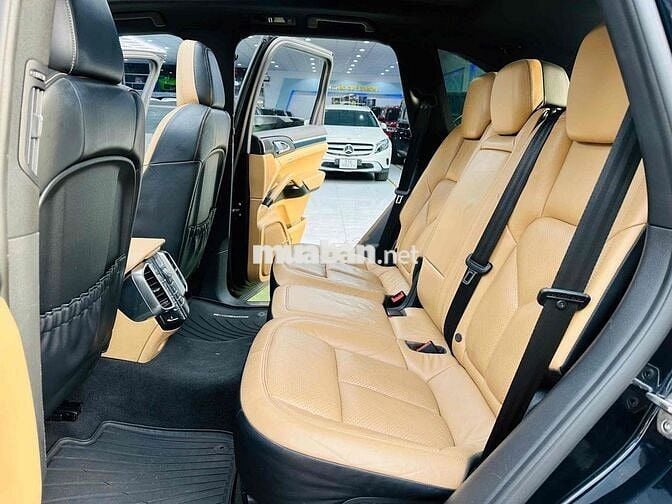 Porsche Cayenne 2015 3.6 V6 Đen/Kem
