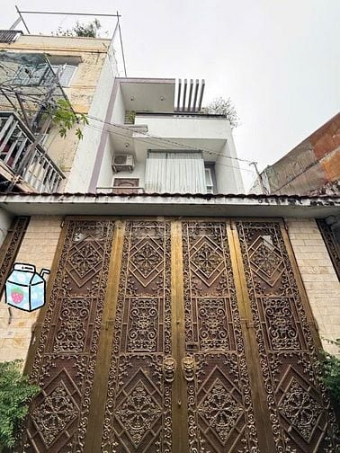 Nhà ngay AEON MALL Tân Phú, (4,8x18) nở hậu 5m, giá 8,9 tỷ.