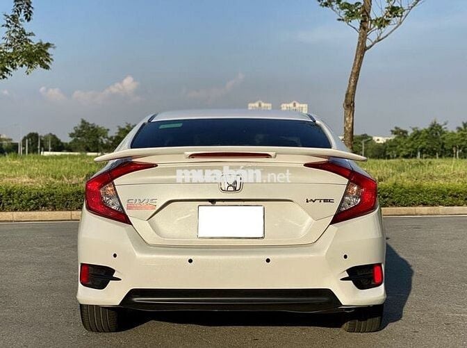 Honda Civic 2021 G 1.8 AT - 30,000 km siêu cọp.