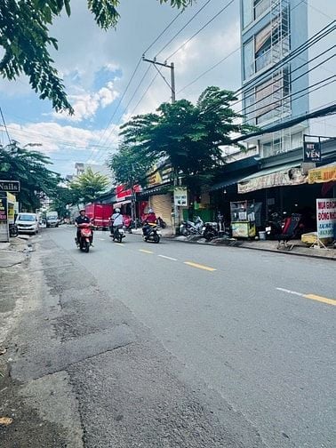 Chính chủ cho thuê Nguyên Căn mặt tiền quận Bình Tân