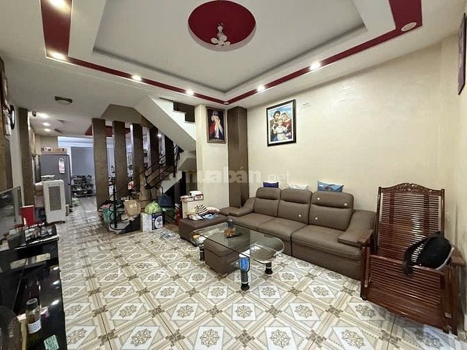 Mặt Tiền khu Biệt Thự ADC Thoại Ngọc Hầu 90m2 5 Tầng Giá tốt