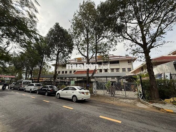 Mặt bằng kinh doanh 300m2 Nguyễn Công Trứ - P. Hội An Tây