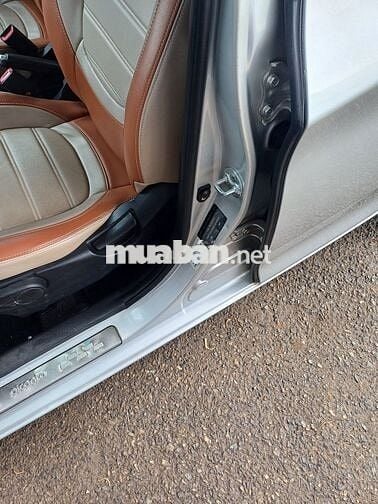 Kia Picanto Bạc 5 chỗ Số sàn