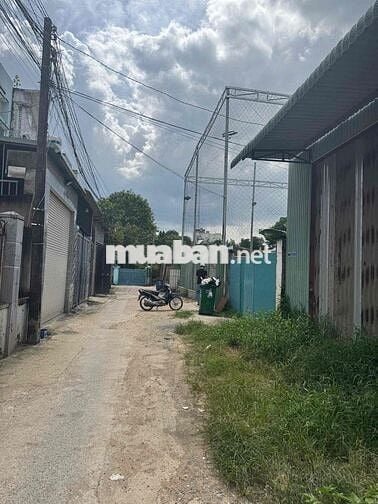 bán đất dt 734 m ngang 13 m dài 56 m ,cách  chợ dĩ an 150 m