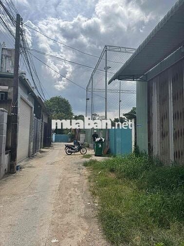 bán đất dt 734 m ngang 13 m dài 56 m ,cách  chợ dĩ an 150 m