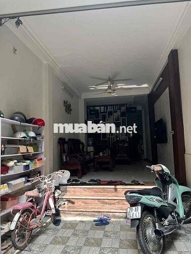 Cần bán nhà riêng chính chủ tại xuân phương.