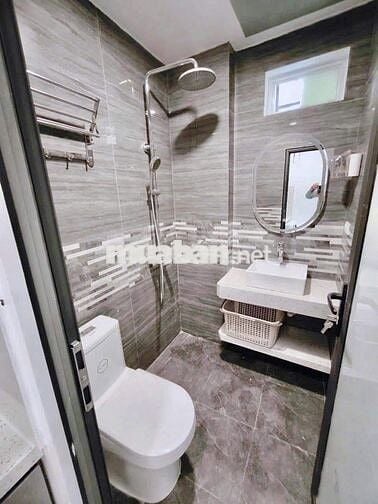 Chính chủ cho thuê căn góc mới, thang máy, 109m2_ 6T; Hàm Long -41 Tr