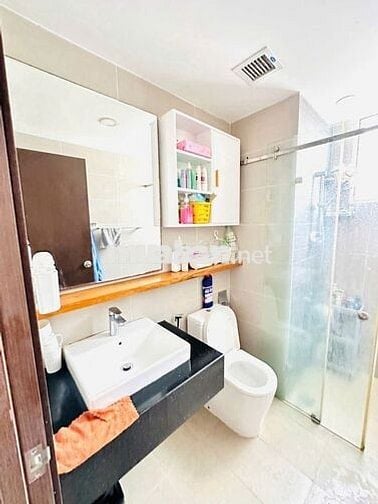 Cho thuê căn hộ Sunrise Riverside 3PN 2WC full nội thất chỉ 15 triệu