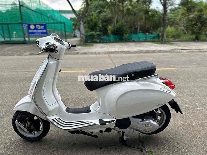 🔥 CẦN BÁN XE VESPA 2015 – MÀU TRẮNG ĐẸP NGUYÊN BẢN