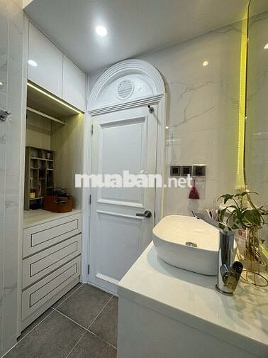 Cho thuê căn hộ Sunrise Riverside 2PN 2WC full nội thất chỉ 13 triệu