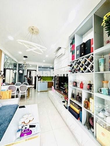 Cho thuê căn hộ Sunrise Riverside 3PN 2WC full nội thất chỉ 15 triệu