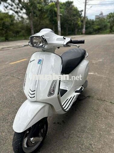 🔥 CẦN BÁN XE VESPA 2015 – MÀU TRẮNG ĐẸP NGUYÊN BẢN