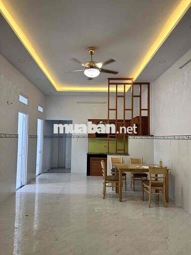 Nhà đẹp sát mặt tiền Kênh Nước Đen, giáp Tân Phú, 61m2, Chỉ 4 tỷ tl