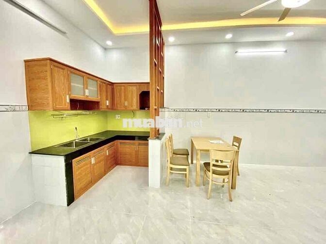Nhà đẹp sát mặt tiền Kênh Nước Đen, giáp Tân Phú, 61m2, Chỉ 4 tỷ tl